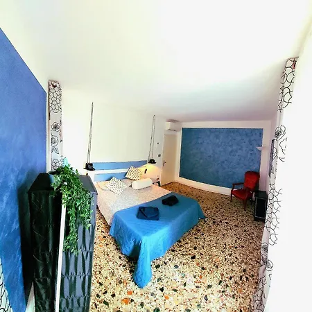 The Hatter's Apartamento *