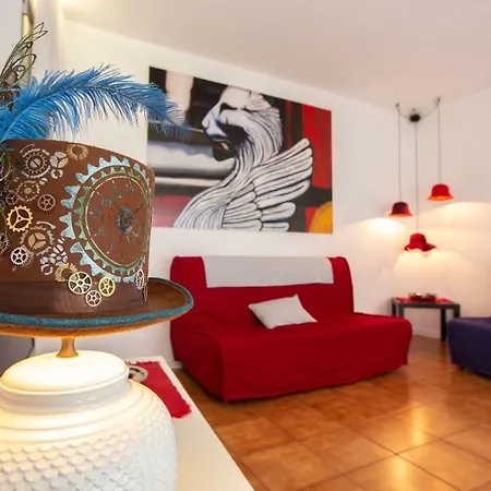 The Hatter's Apartamento
