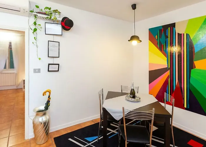 The Hatter's Apartamento *