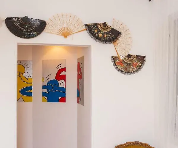 The Hatter's Apartamento